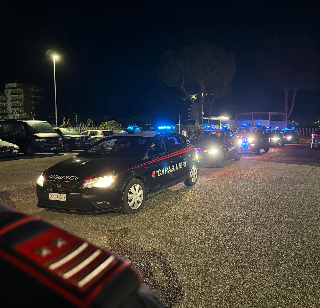 Martinsicuro - Evade dai domiciliari per andare al night